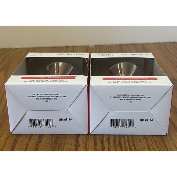 Hallmark Ornament Harry Potter with Quiddich Broom Wizarding World  Lot 2 - Picture 7 of 8